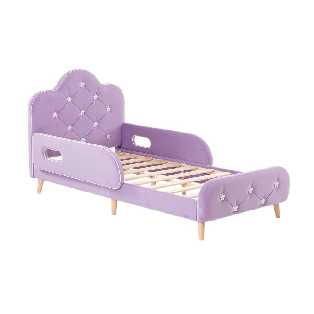 **Technische Titel in het Nederlands: Elegante paarse peuterbed met houten poten en sterapplicaties**